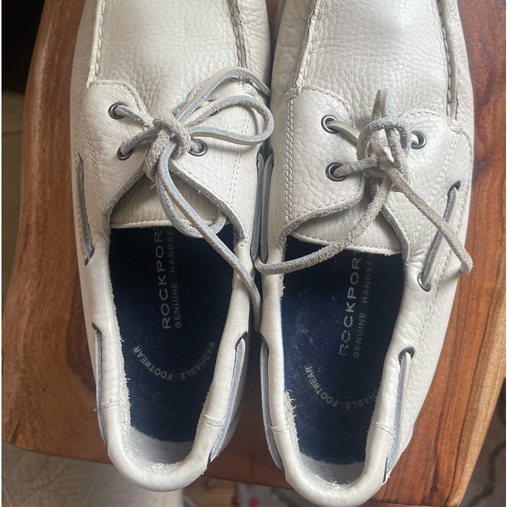 Shoes - Picture 5 of 8